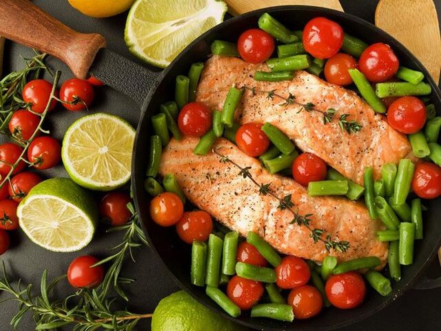 pescado con verduras para una dieta sin gluten