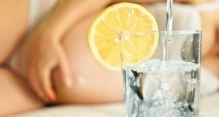 reglas para beber agua con limon